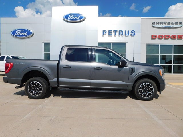 2022 Ford F-150 Base in Gray — front three-quarter view